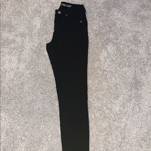 Black skinny jeans